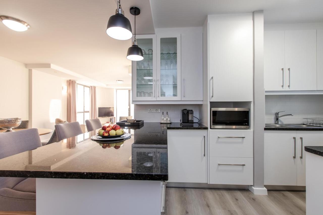 Hibernian Towers 807, Beach Road, Strand Esterno foto